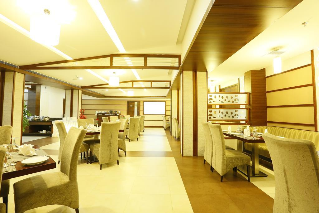 Hotel Moonlit Regency Thodupuzha Exterior photo